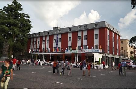 Hotel Domus Маранело Екстериор снимка